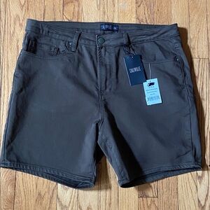 NEW Caliville 5-Pocket Cotton Twill Army Green Shorts XXL